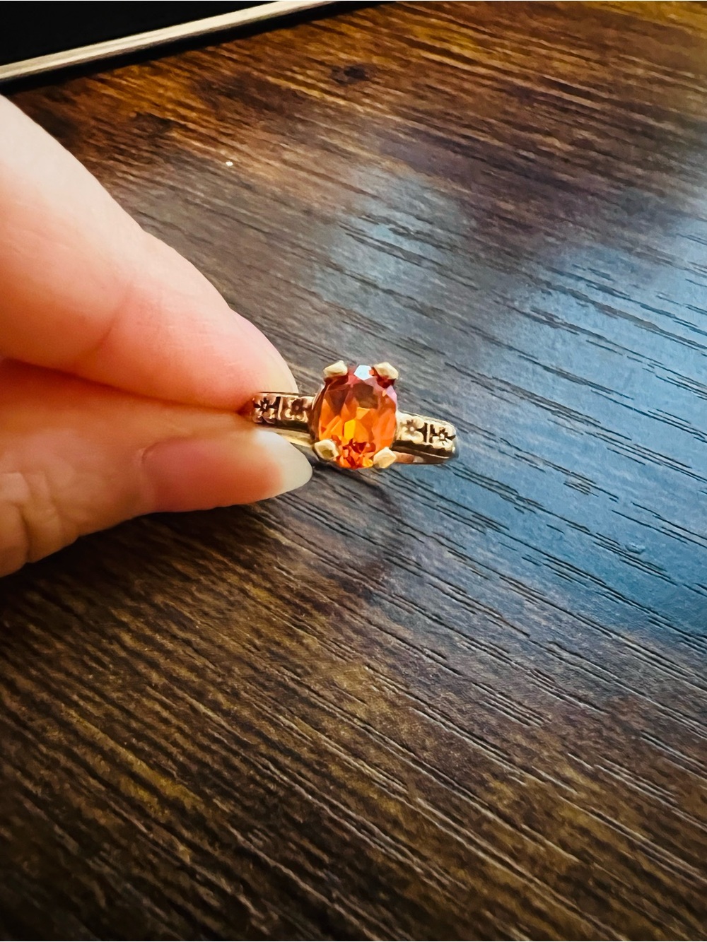 Vintage 10K Gold Orange Sapphire Floral Ring – Size 4